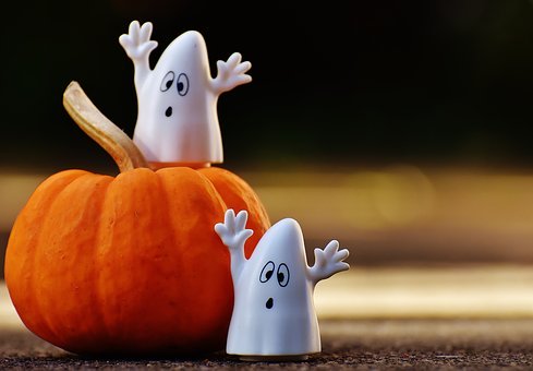 Students Change Halloween Plans to Abide by Covid Restrictions