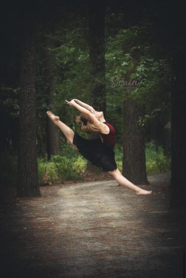Senior Daisey Caudle has focused on dance most of her life, and she continues to do so through senior year.  