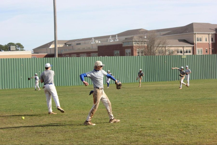 Clash of Titans: Conway Baseball Treks to Texas