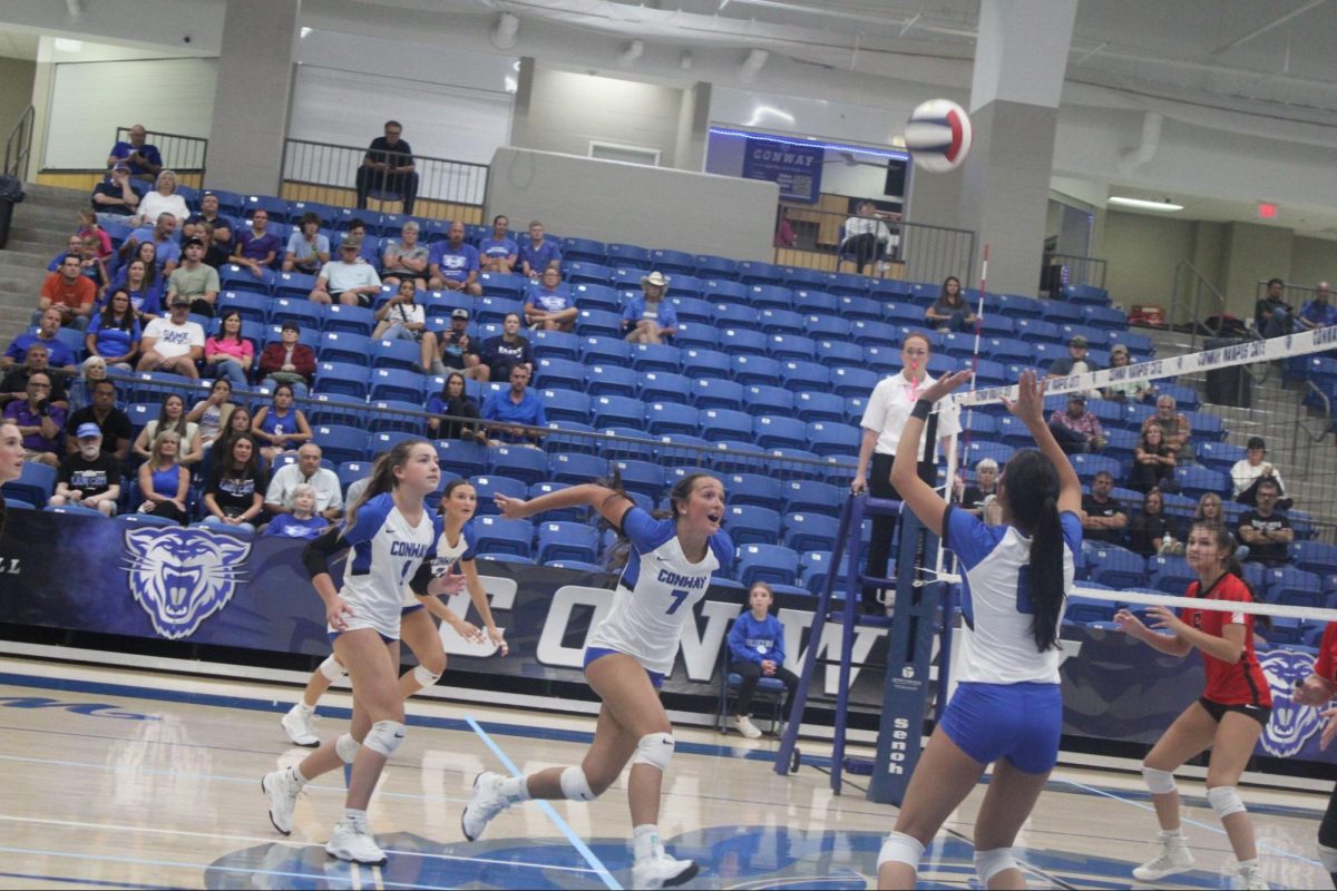 Senior Madden Cabantac sets Ava Gipson at a varsity match against Brookland on September 3. The senior-heavy Lady Cats are planning a successful season. 